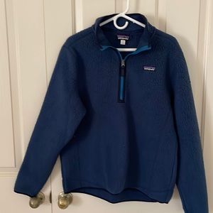 Patagonia 3/4 zip pullover.